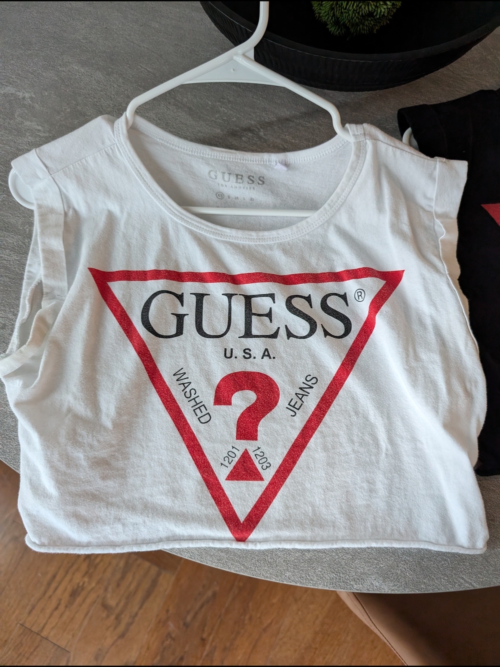 Guess Logo Tank Tops - Picture 3 of 3